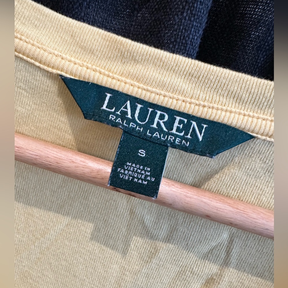 Ralph Lauren 💯% cotton t-shirt - Picture 2 of 4